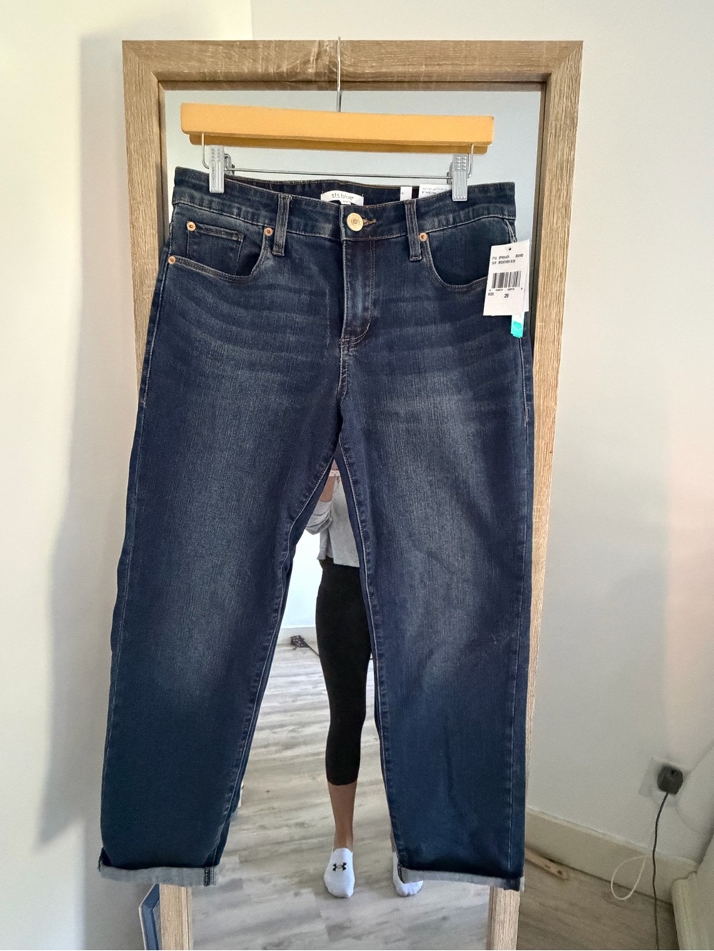 STS Blue Women’s Straight Jeans in Dark Blue Wash